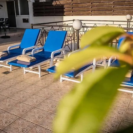 Art & Wellness Sunset Town House Tatil Evi