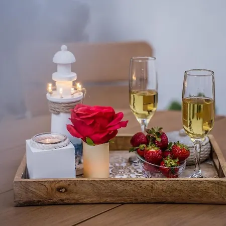Art & Wellness Sunset Town House Tatil Evi