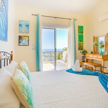 Art & Wellness Sunset Town House
