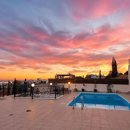 Art & Wellness Sunset Town House Peyia